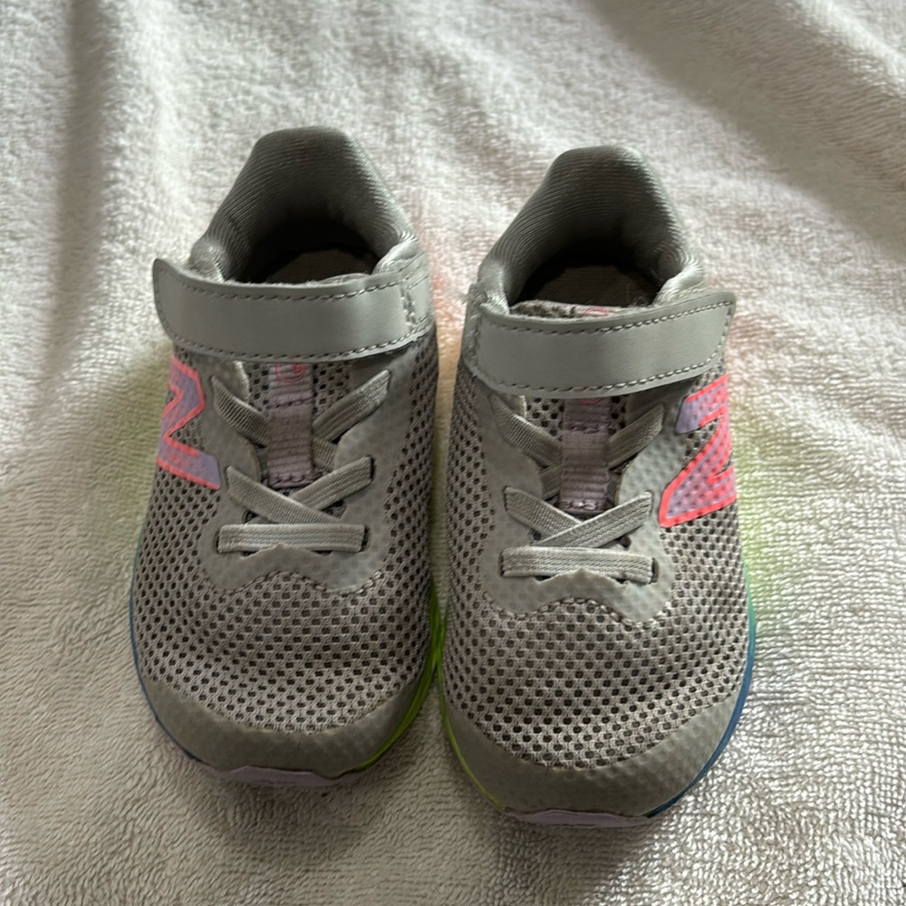 Kids New Balance Sneaker!